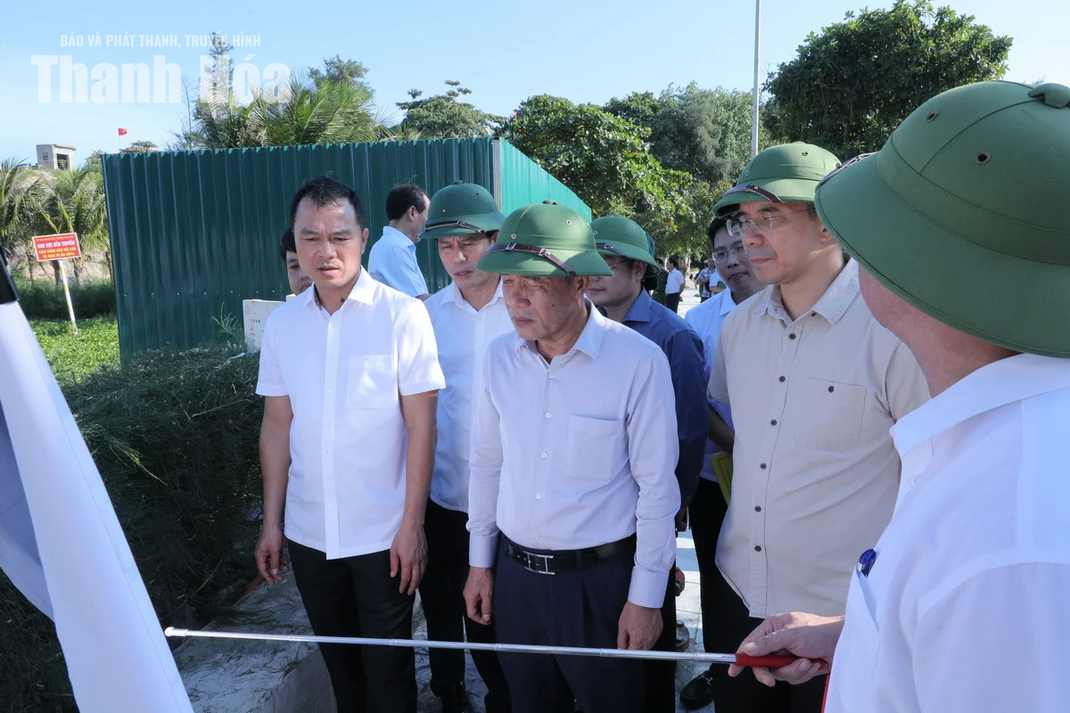 Thường trực Tỉnh ủy kiểm tra thực địa phương án Trung tâm hành chính mới, quy hoạch đô thị và công tác bảo vệ môi trường