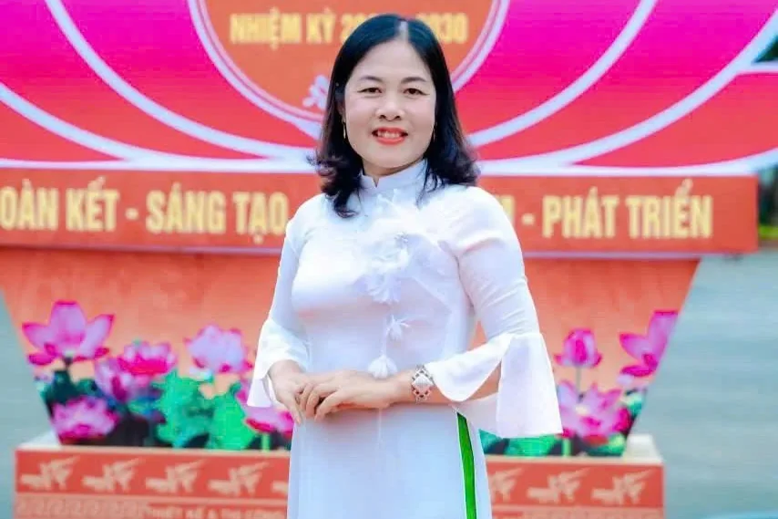 Người đảng viên gương mẫu, tận tâm với sự nghiệp trồng người