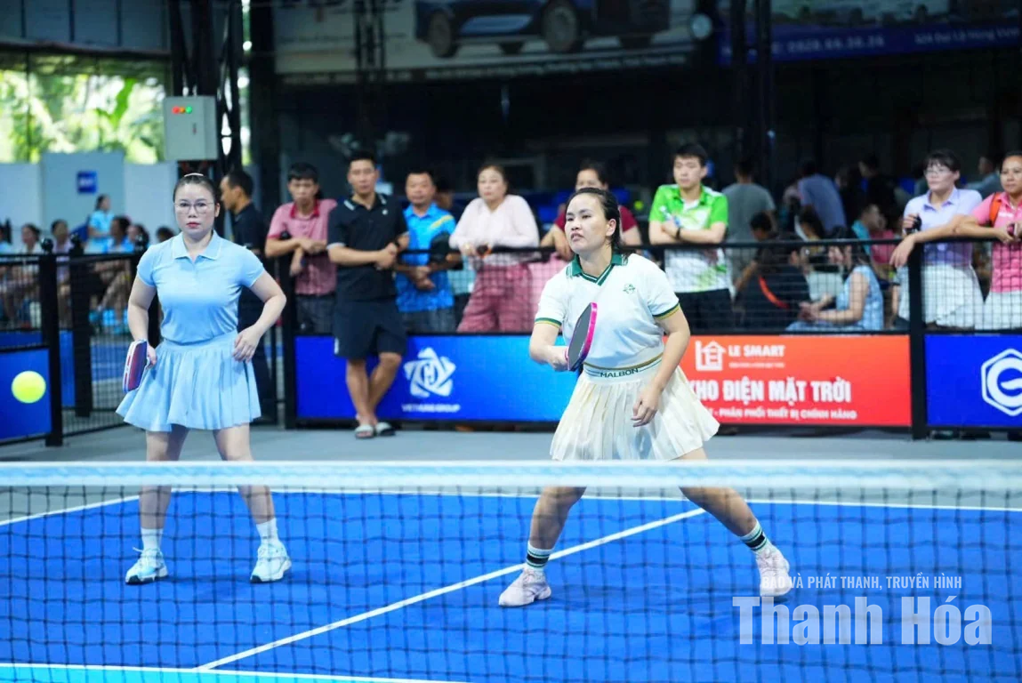 Giải pickleball chào mừng&nbsp;Ngày Phụ nữ Việt Nam 20/10