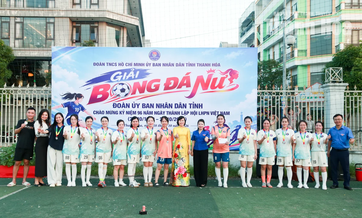 Sôi nổi Giải bóng đá nữ Đoàn UBND tỉnh năm 2026