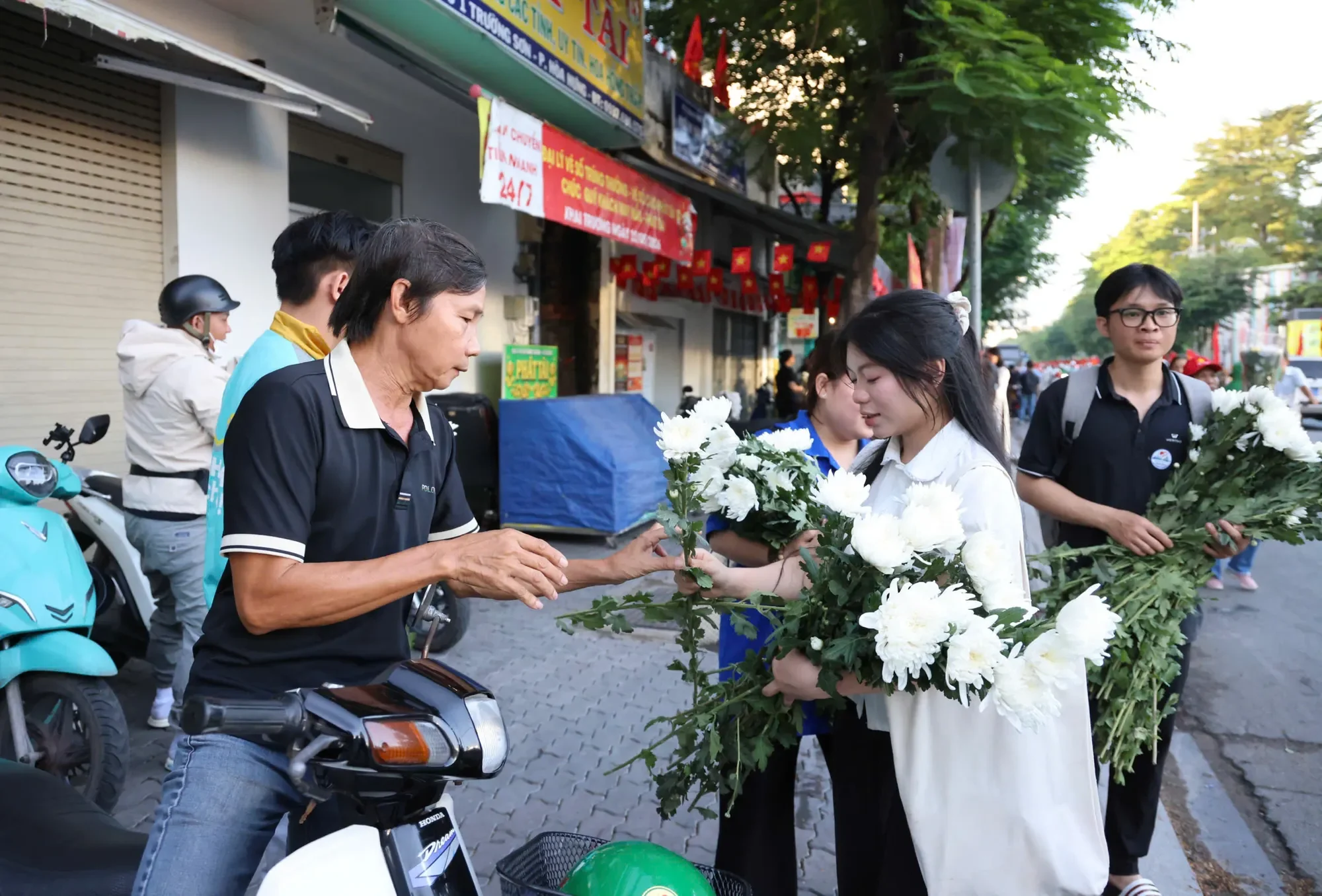 Buổi sớm đặc biệt ở Công viên Lê Thị Riêng