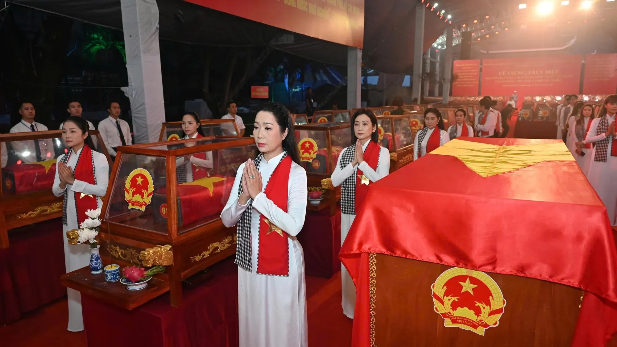 Thành kính cầu nguyện, tri ân các Anh hùng liệt sĩ