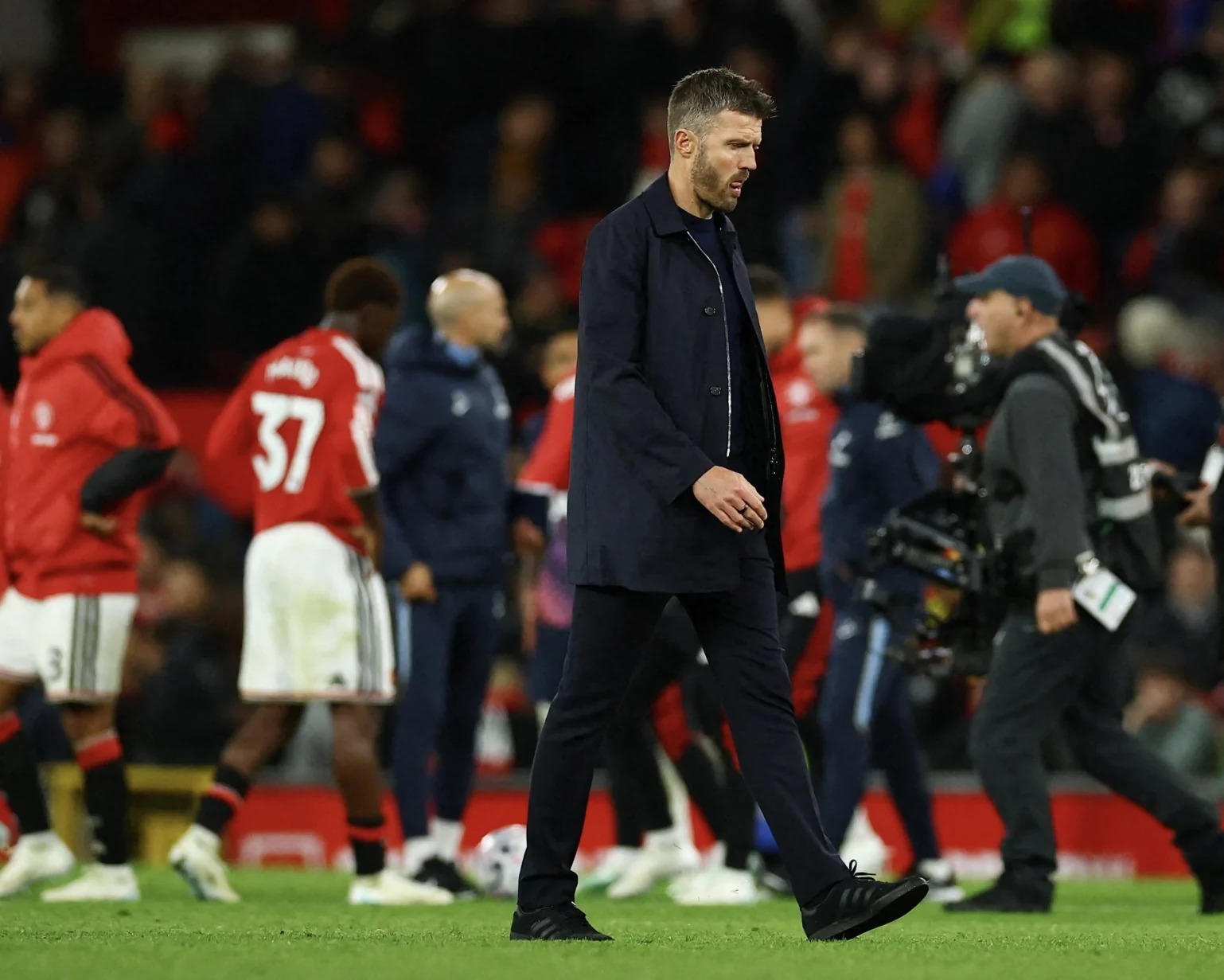Đội tuyển Việt Nam có cơ hội đấu giao hữu đỉnh cao với Nhật Bản; Man City nhấn chìm Liverpool tại Anfield