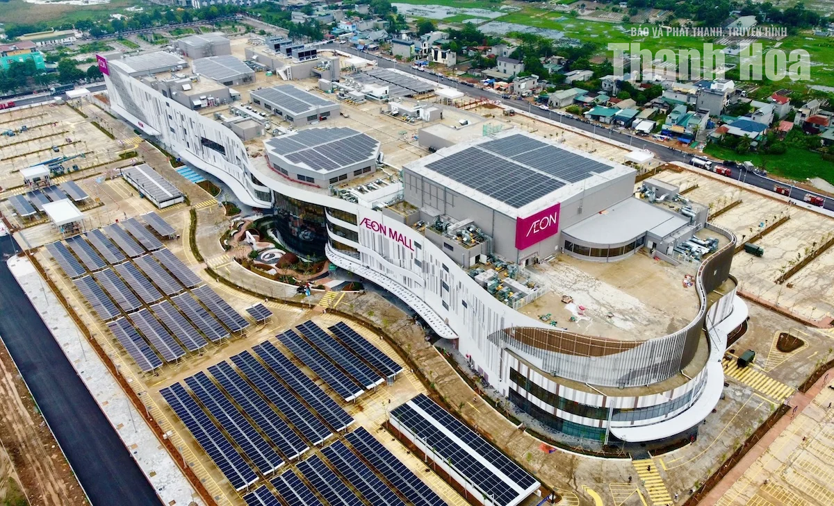 Người dân nô nức trải nghiệm AEON MALL Thanh Hóa ngày đầu mở cửa