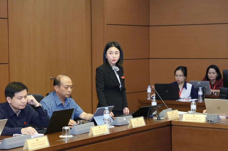 Đại biểu Quốc hội tỉnh Thanh Hóa kiến nghị gỡ vướng cho dự án tồn đọng và tháo các nút thắt trong giáo dục