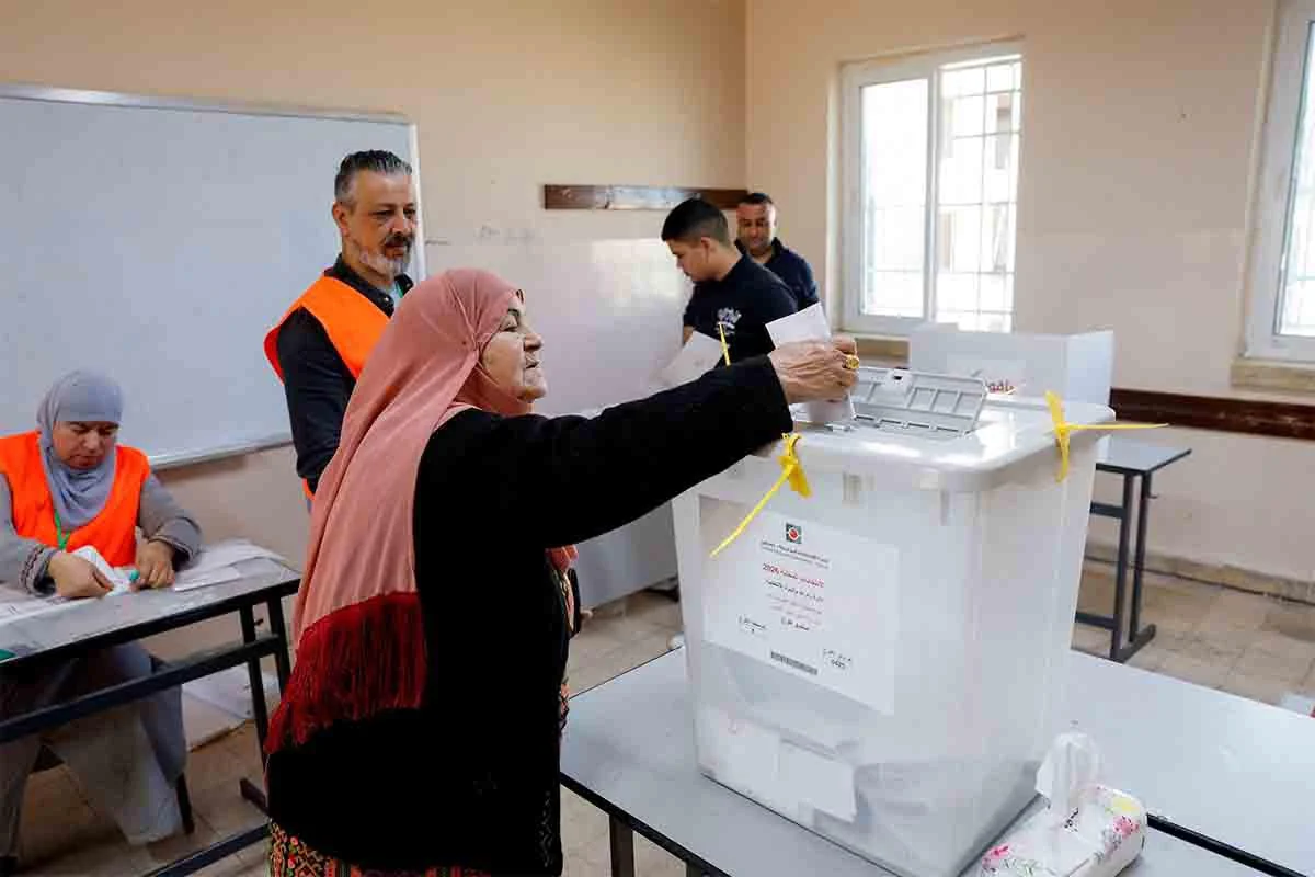 Phó Tổng thống Palestine cam kết tổ chức bầu cử sớm