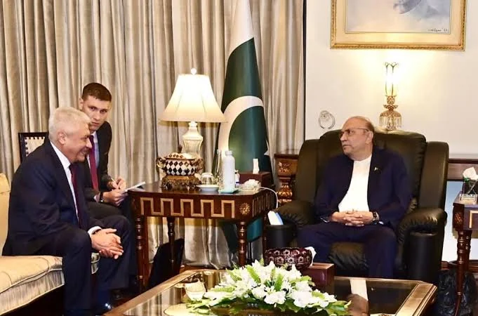 Pakistan kêu gọi Mỹ và Iran kiềm chế, bảo đảm an toàn hàng hải