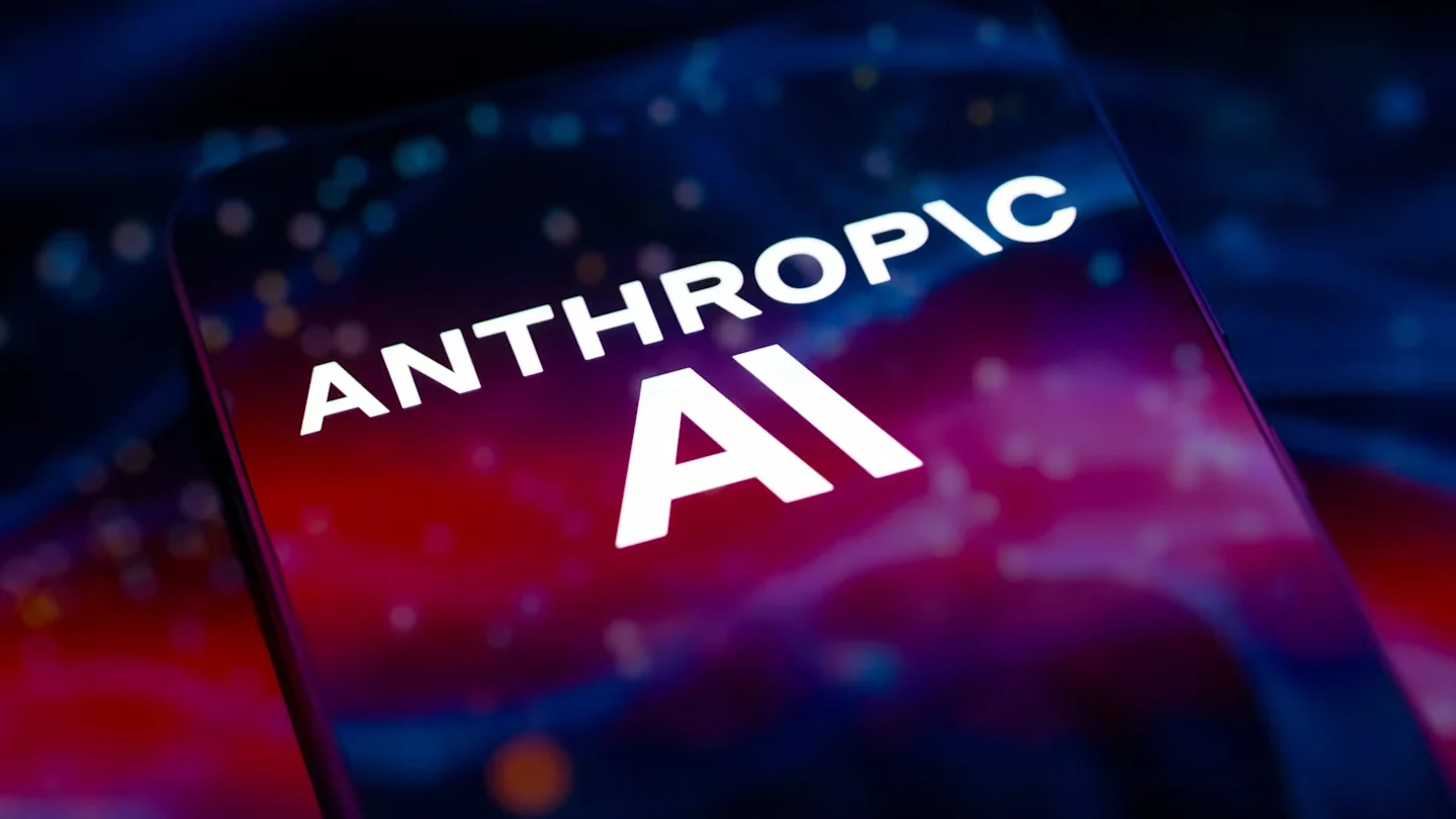 Anthropic: AI có thể sớm tự nhân bản, phát tán ra thiết bị kết nối Internet