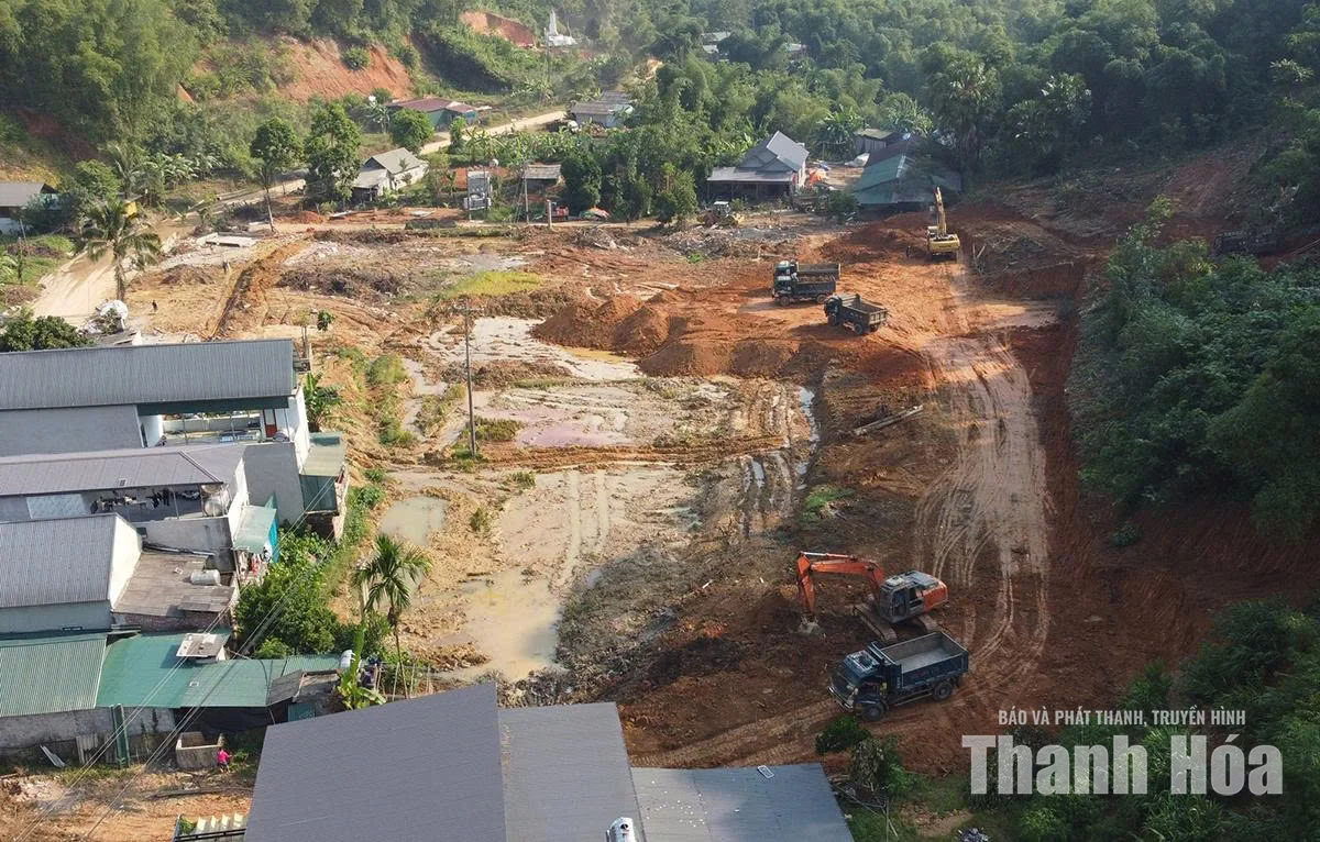 Khẩn trương triển khai dự án 10 trường nội trú liên cấp