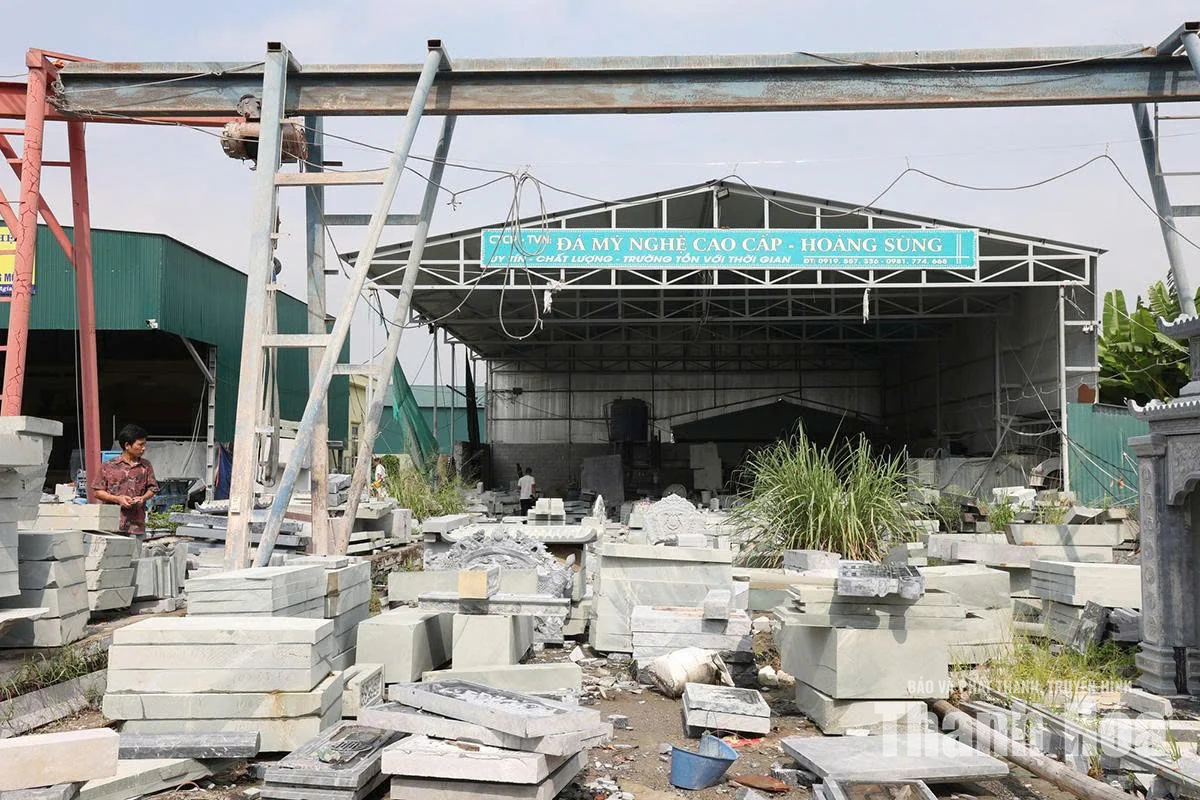 Một phút lầm đường, một đời mở lối