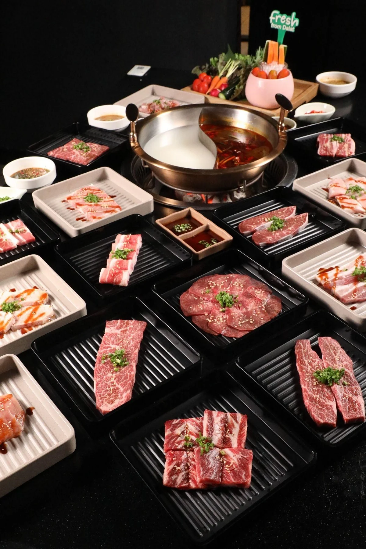 Gyu Shige và Som Tum Thai lần đầu có mặt tại Thanh Hóa từ tháng 10