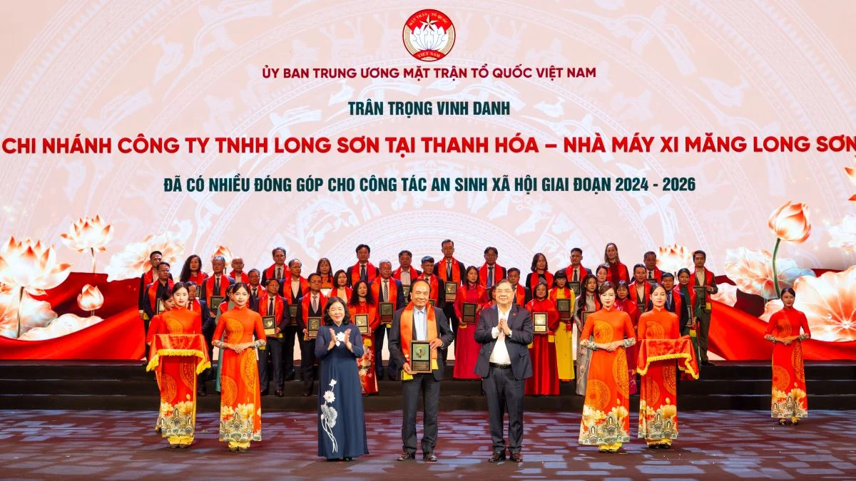 Xi măng Long Sơn được vinh danh vì những đóng góp trong công tác an sinh xã hội