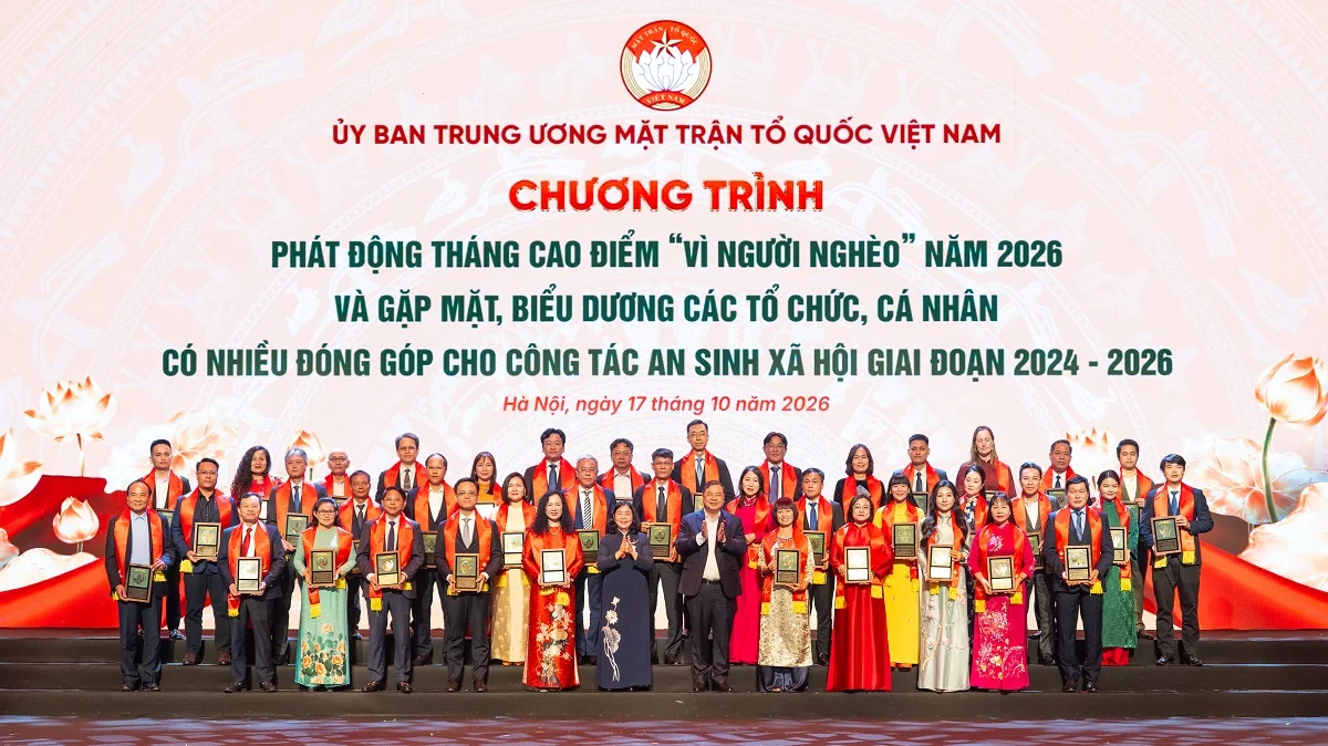 Xi măng Long Sơn được vinh danh vì những đóng góp trong công tác an sinh xã hội