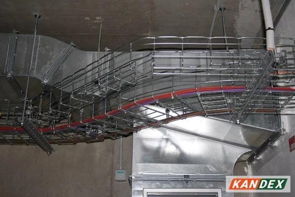 Thang máng cáp: “Xương sống” của hệ thống điện trong nhà xưởng và tòa nhà hiện đại