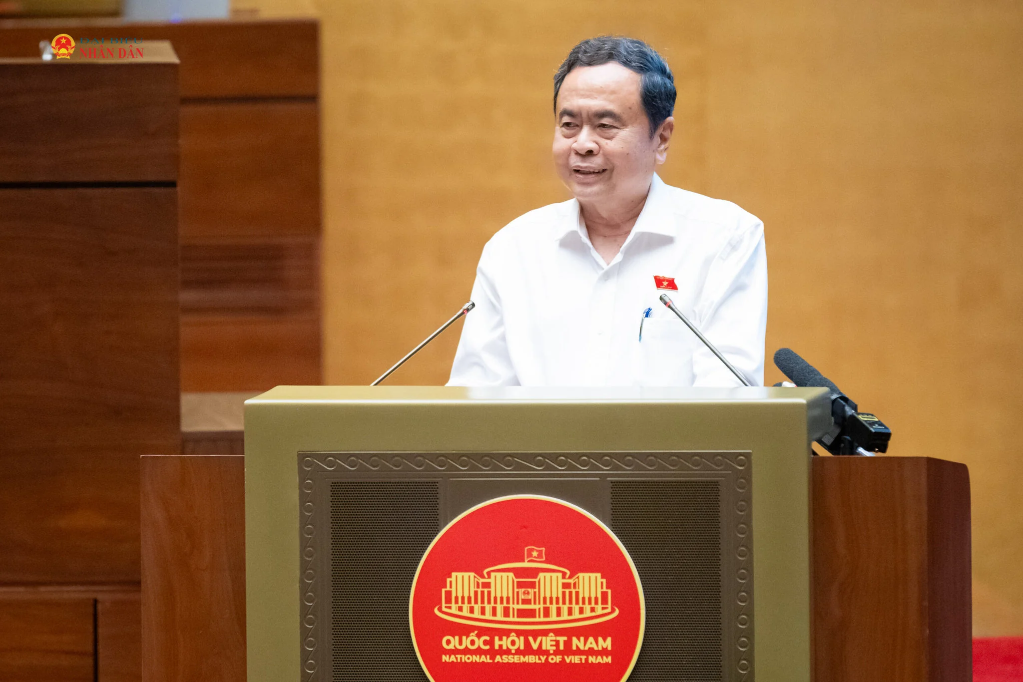 Thủ tướng Lê Minh Hưng và Chủ tịch Quốc hội Trần Thanh Mẫn gặp mặt nữ đại biểu Quốc hội