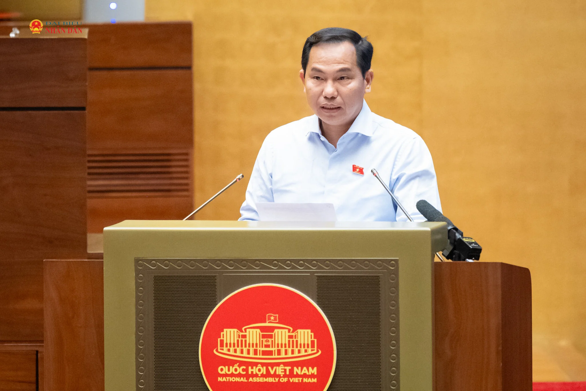Thủ tướng Lê Minh Hưng và Chủ tịch Quốc hội Trần Thanh Mẫn gặp mặt nữ đại biểu Quốc hội