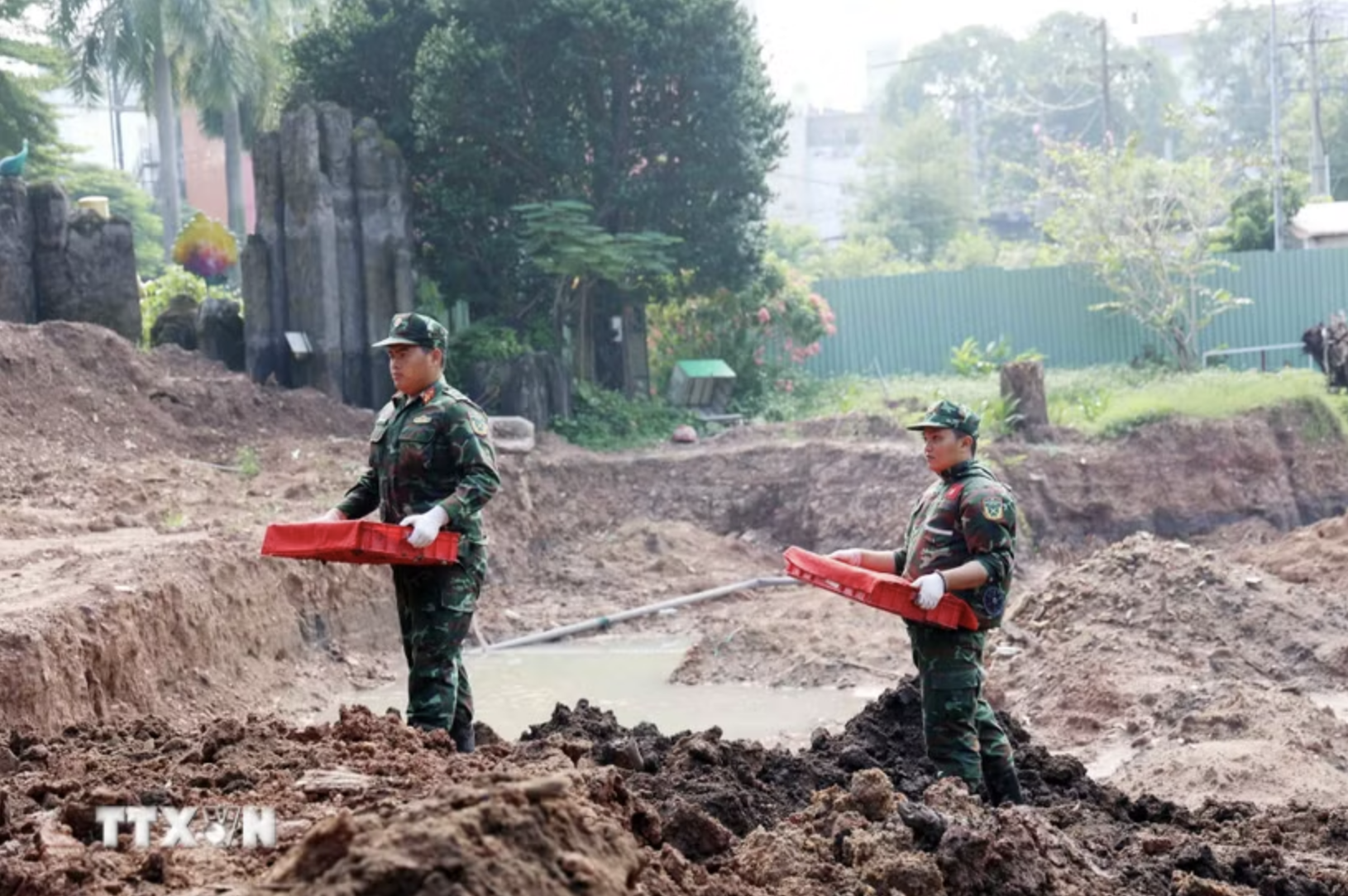 Quy tập 58 hài cốt liệt sỹ trong 5 ngày đầu của đợt 2 tại công viên Lê Thị Riêng