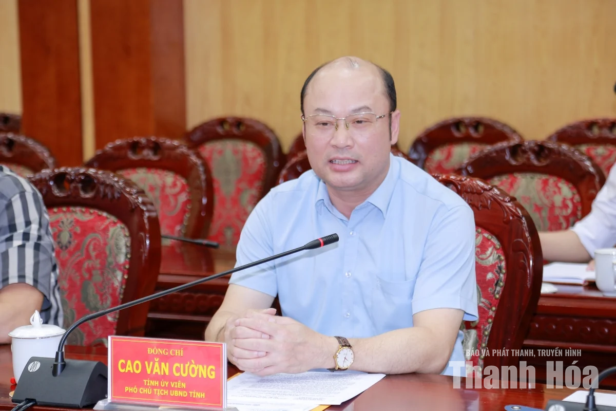 Phó Chủ tịch UBND tỉnh Cao Văn Cường làm việc với đoàn công tác Ngân hàng Thế giới