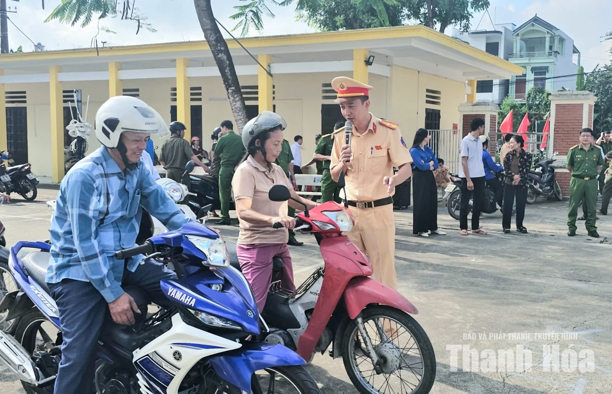 Đào tạo kỹ năng lái xe mô tô, xe gắn máy an toàn cho người dân