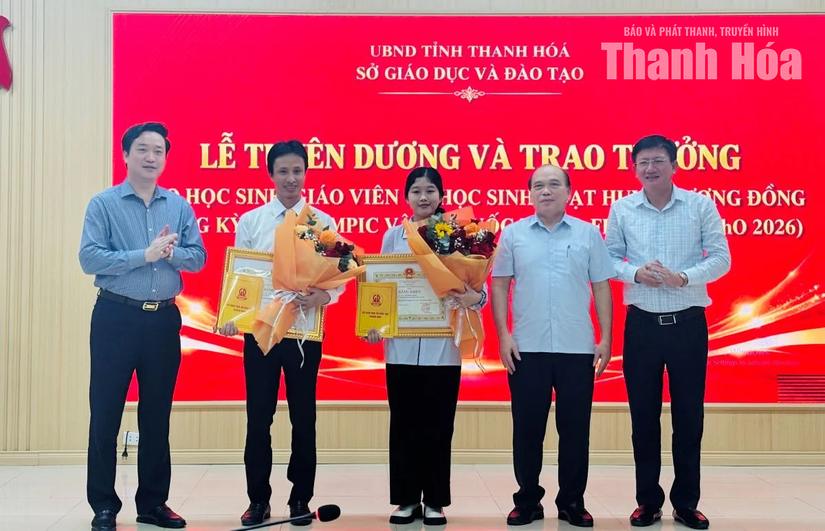 Tuyên dương học sinh đoạt huy chương Olympic Vật lí quốc tế Al - Fergani