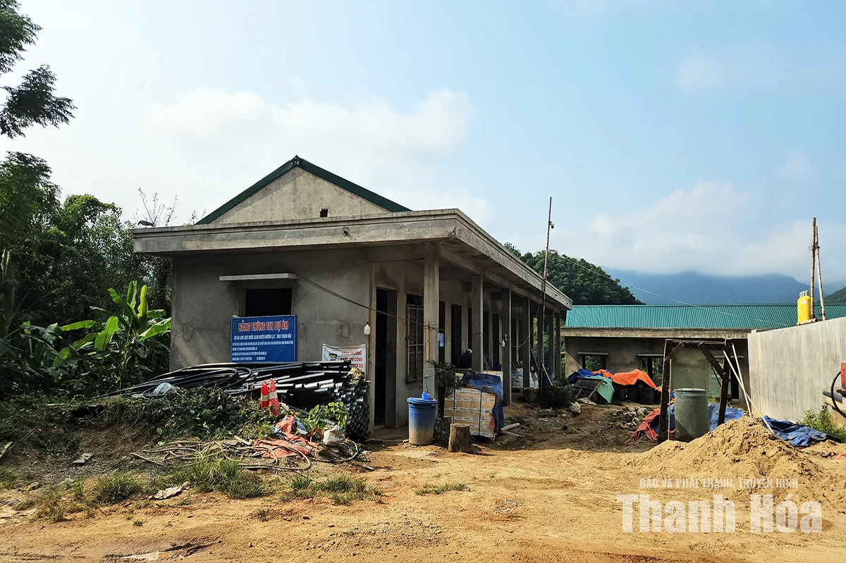 Cận cảnh nhà máy nước sạch 33 tỉ đồng ở Mường Lát chậm tiến độ