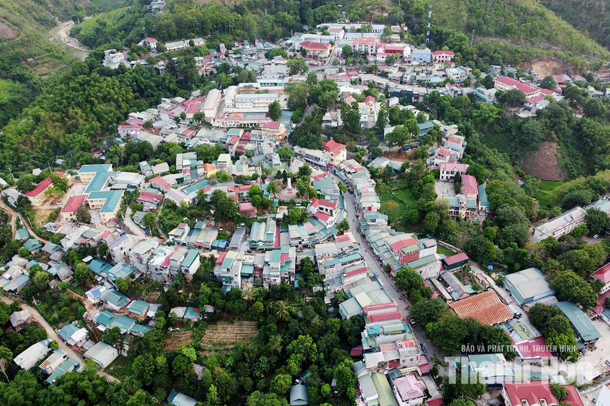 Cận cảnh nhà máy nước sạch 33 tỉ đồng ở Mường Lát chậm tiến độ