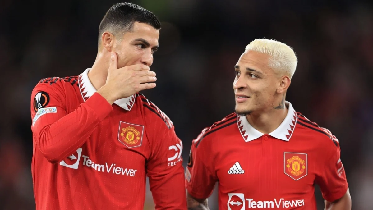Olaha Mạnh Đức và bài toán hàng công tuyển Việt Nam; PSG hạ gục Barca tại&nbsp;Champions League
