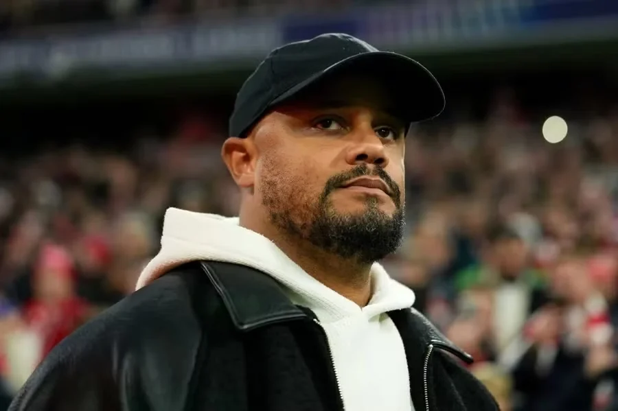 SLNA lên đỉnh bảng V.League sau 4 năm; HLV Vincent Kompany bất ngờ ngã quỵ trên sân tập