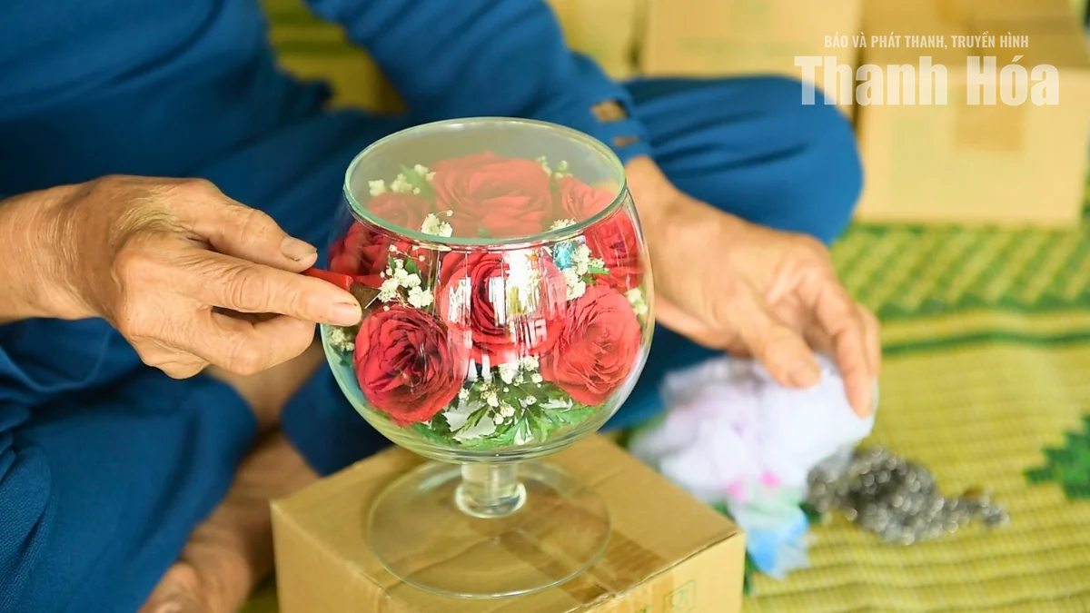 Nghệ thuật chế tác hoa tươi bất tử