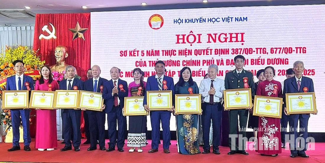 Khơi nguồn nội lực tri thức, kiến tạo tương lai