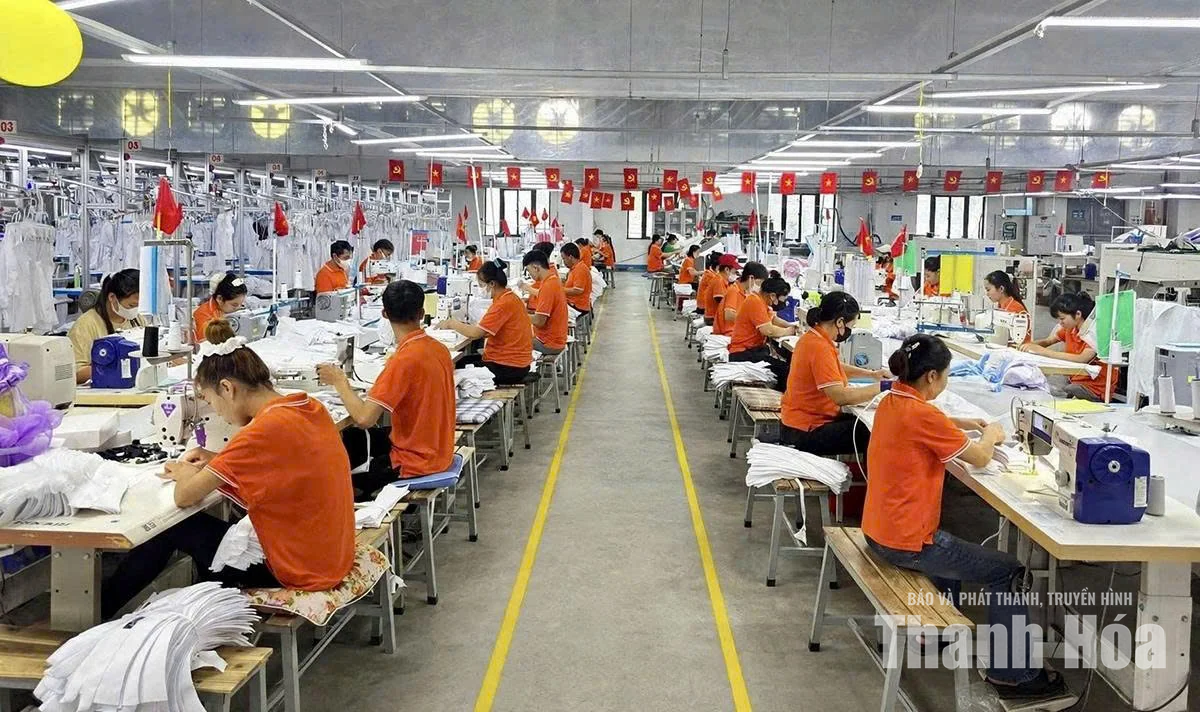Gỡ “điểm nghẽn” cung - cầu lao động