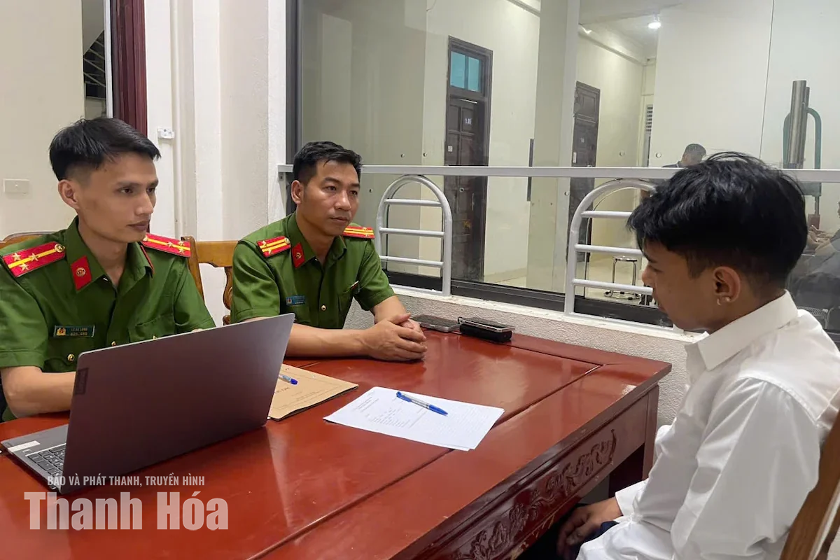 Vận động thuyết phục đối tượng phạm tội ma túy bỏ vũ khí, xin đầu thú
