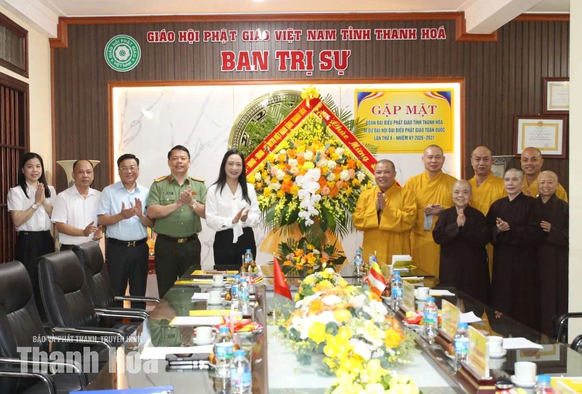 Gặp mặt Đoàn đại biểu Phật giáo tỉnh dự Đại hội đại biểu Phật giáo toàn quốc lần thứ X