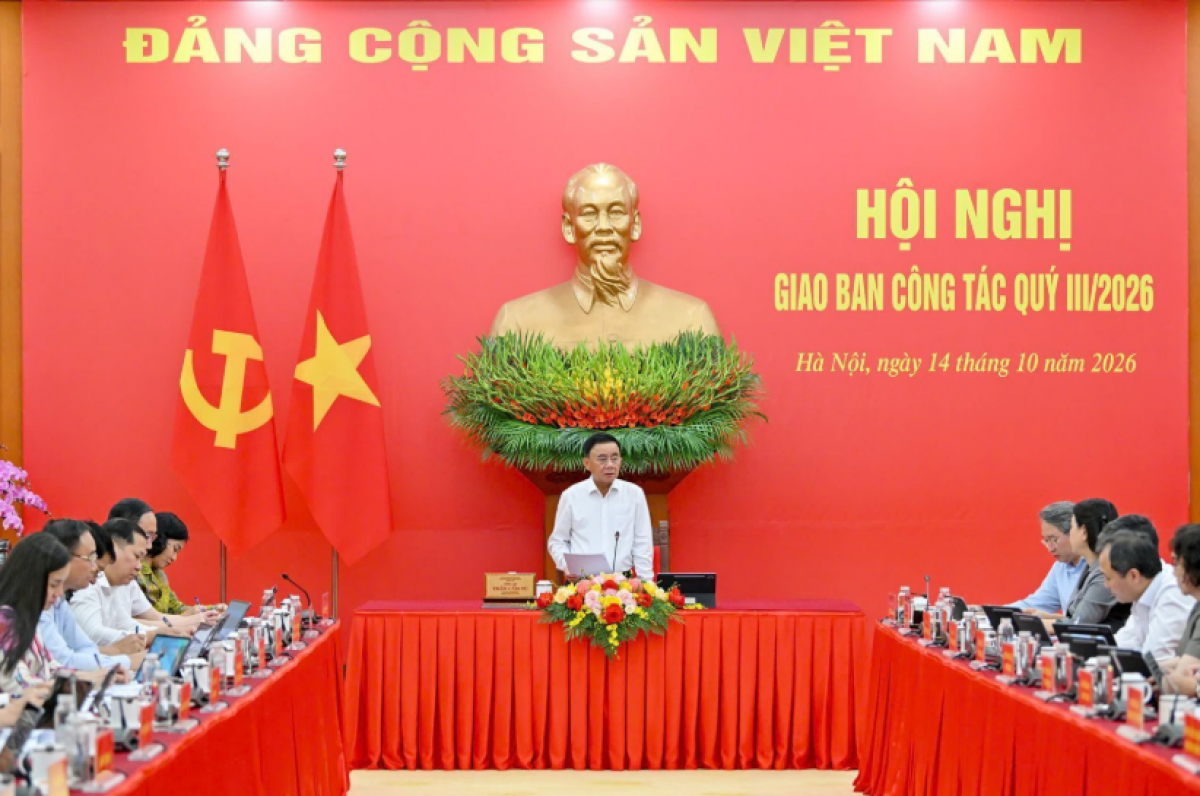 Ban Bí thư yêu cầu các cơ quan Đảng giảm 10% hội nghị, 15% văn bản mỗi năm