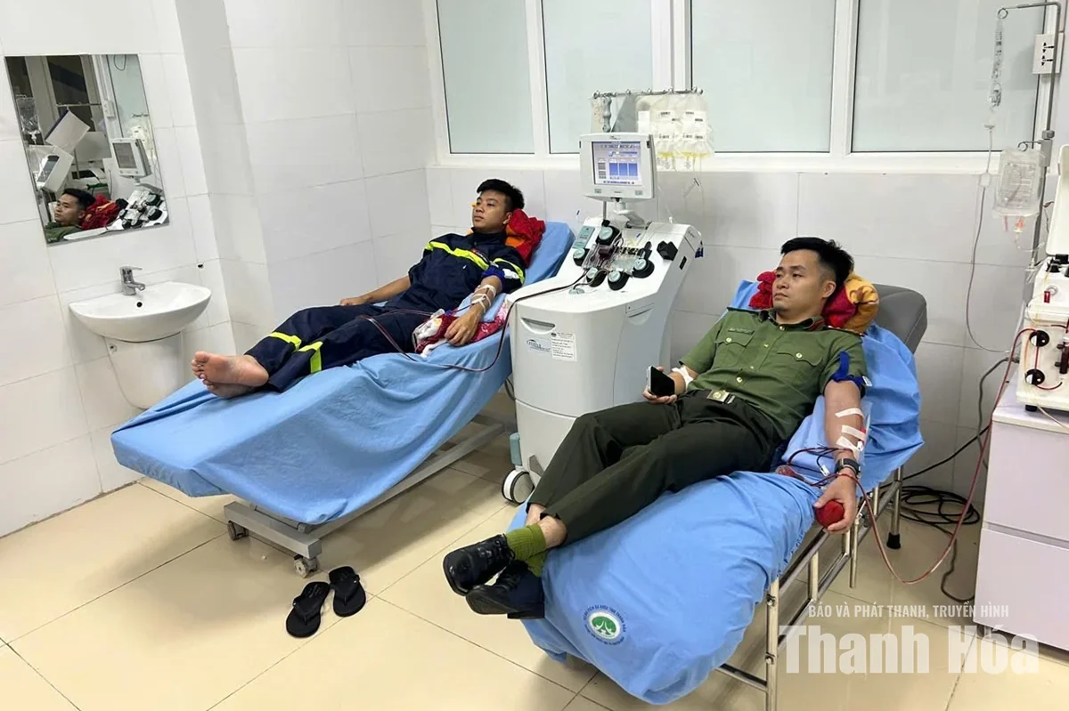 3 cán bộ, chiến sĩ Công an tỉnh kịp thời hiến máu cứu người