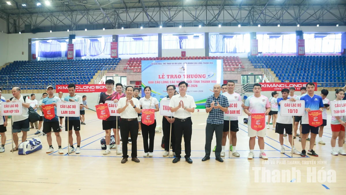 200 vận động viên tranh tài tại Giải cầu lông các nhóm tuổi tỉnh Thanh Hóa