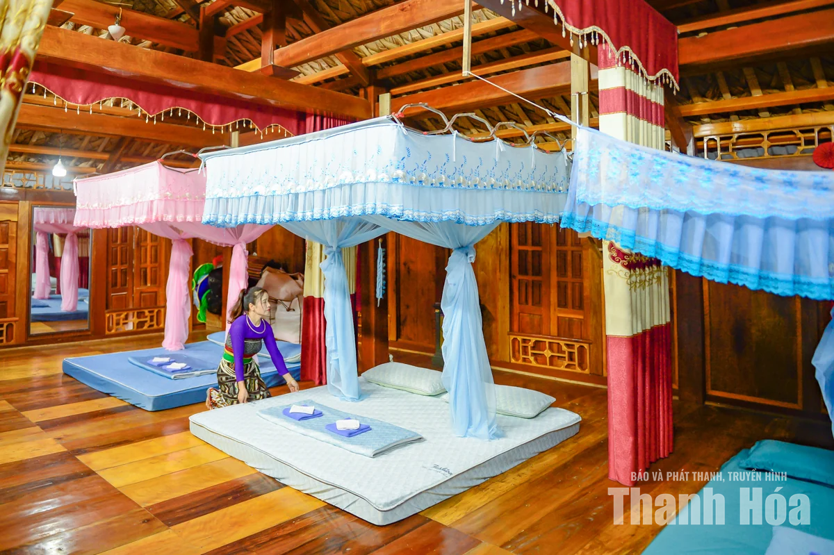 Nếp nhà sàn giữ hồn bản Thái nơi miền Tây xứ Thanh