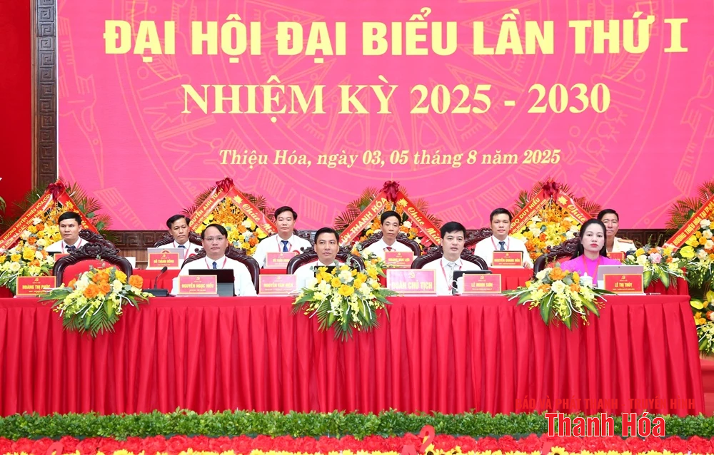 Phó Bí thư Thường trực Tỉnh ủy Lại Thế Nguyên dự Đại hội đại biểu Đảng bộ xã Thiệu Hóa