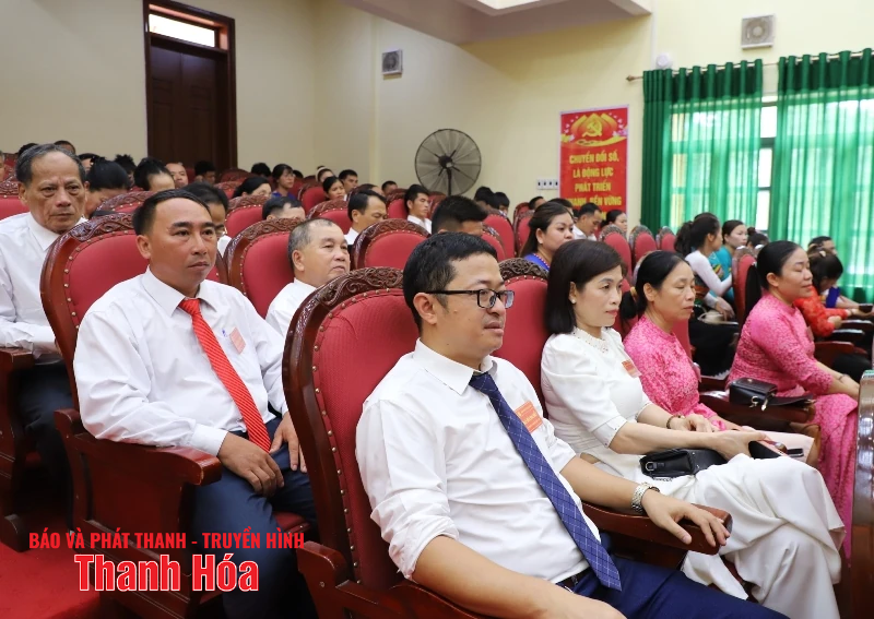 Tập trung lãnh đạo, chỉ đạo, phát huy tối đa tiềm năng, lợi thế, đưa Quan Sơn sớm trở thành xã phát triển khá của khu vực miền núi