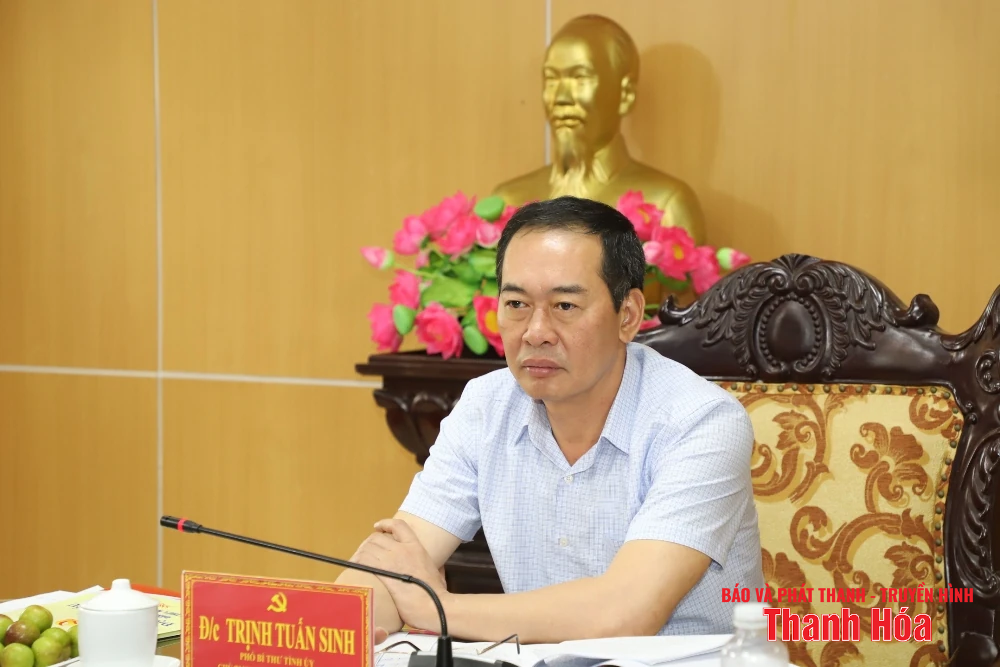 Phó Bí thư Tỉnh ủy Trịnh Tuấn Sinh chủ trì hội nghị cho ý kiến về công tác chuẩn bị Đại hội Đảng bộ 6 xã