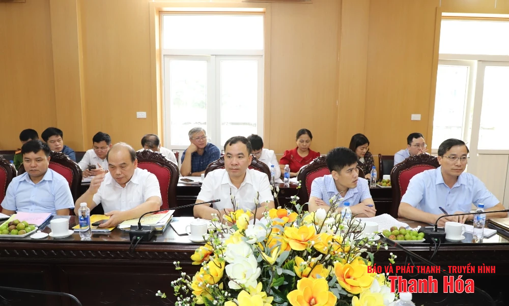 Phó Bí thư Tỉnh ủy Trịnh Tuấn Sinh chủ trì hội nghị cho ý kiến về công tác chuẩn bị Đại hội Đảng bộ 6 xã