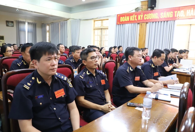 Tập trung xây dựng nền hải quan thông minh, hiện đại, chuyên nghiệp