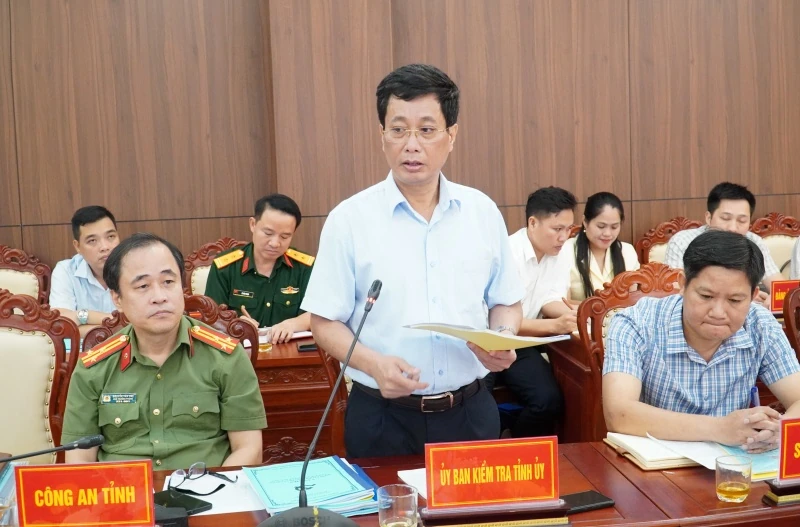 Cho ý kiến về công tác chuẩn bị Đại hội Đảng bộ các xã mới