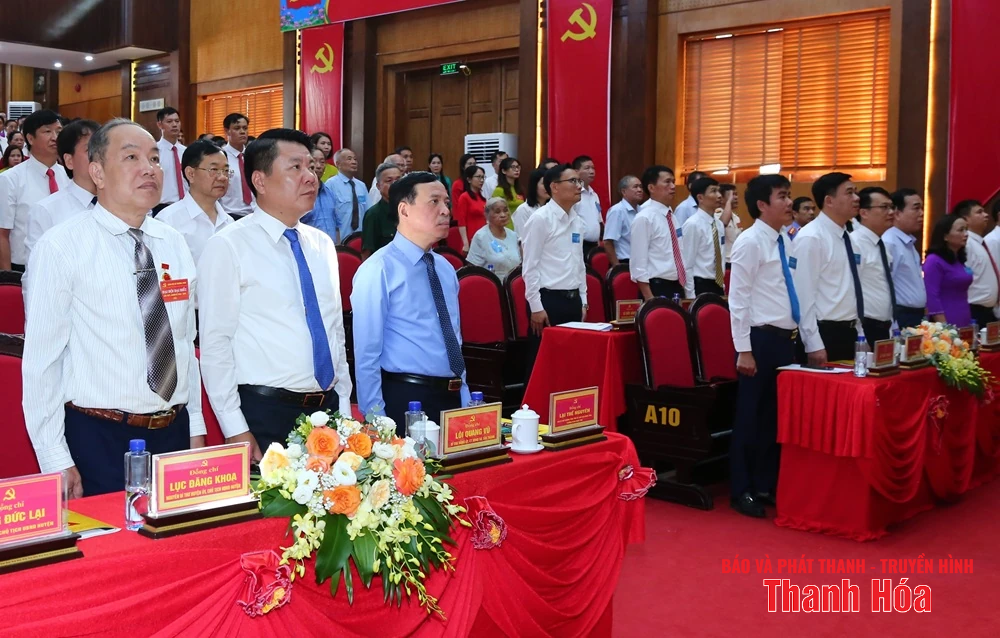 Phó Bí thư Thường trực Tỉnh ủy Lại Thế Nguyên dự Đại hội đại biểu Đảng bộ xã Thường Xuân