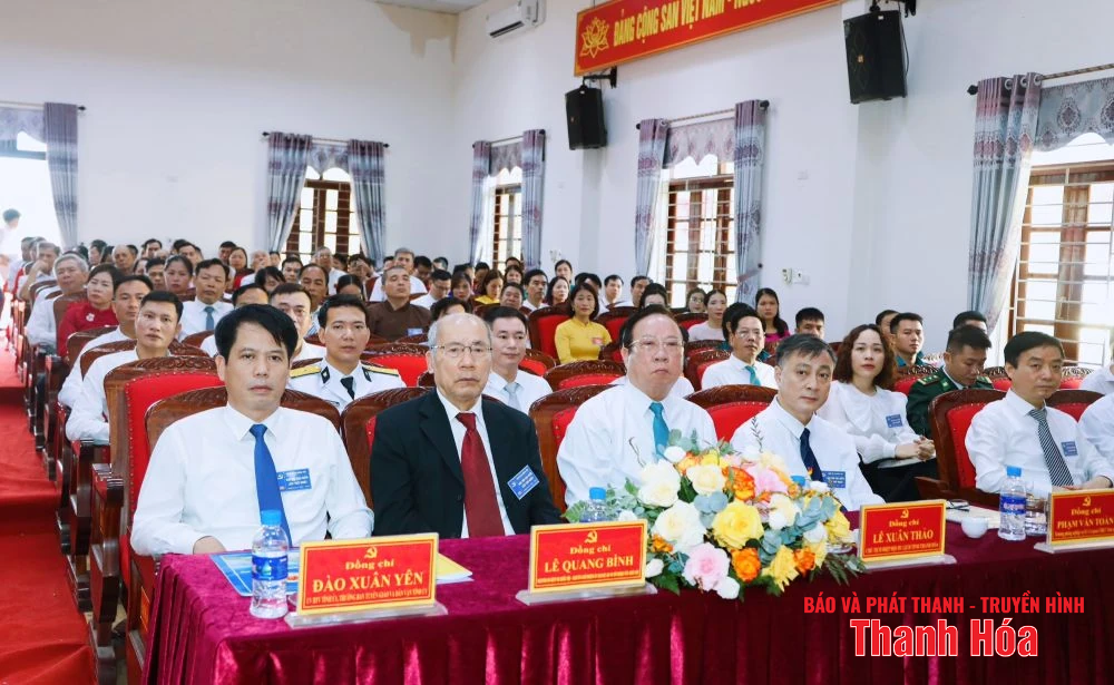 Quyết tâm xây dựng xã Hoằng Tiến đạt chuẩn nông thôn mới nâng cao trong nhiệm kỳ mới