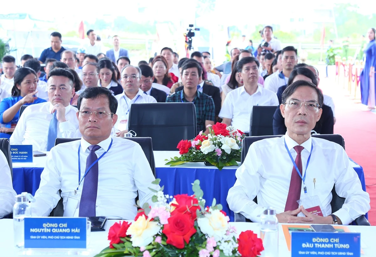 Lễ khởi công xây dựng dự án Nhà ở xã hội Nam Ngạn