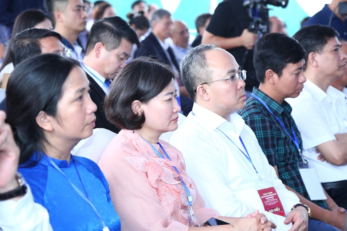 Lễ khởi công xây dựng dự án Nhà ở xã hội Nam Ngạn