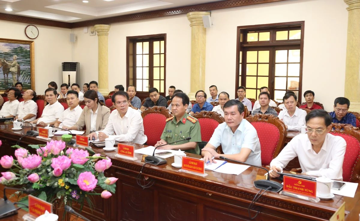 Họp báo thông tin về kết quả Đại hội Đại biểu Đảng bộ tỉnh Thanh Hóa lần thứ XX