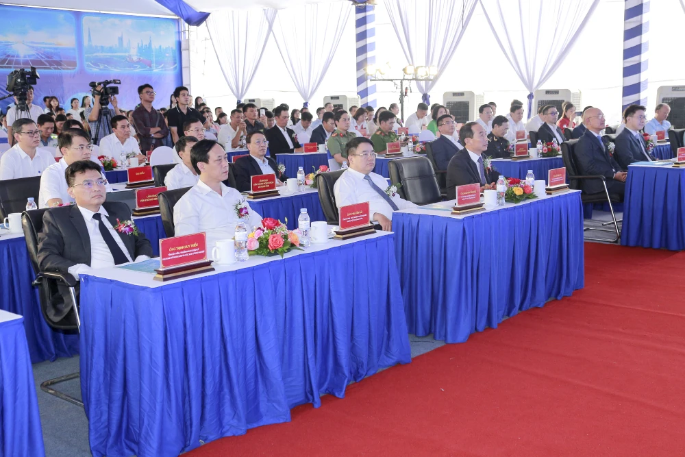 Khởi công dự án Đầu tư xây dựng và kinh doanh hạ tầng khu công nghiệp WHA Smart Technology 1 - Thanh Hóa