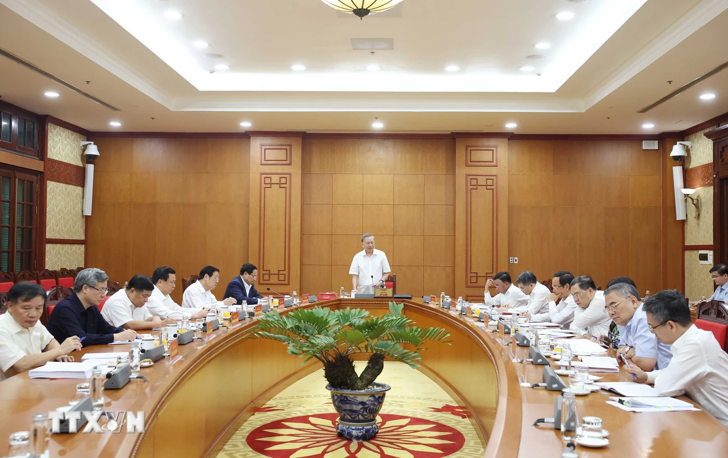 Một số vấn đề mới, quan trọng trong Dự thảo các Văn kiện trình Đại hội XIV của Đảng